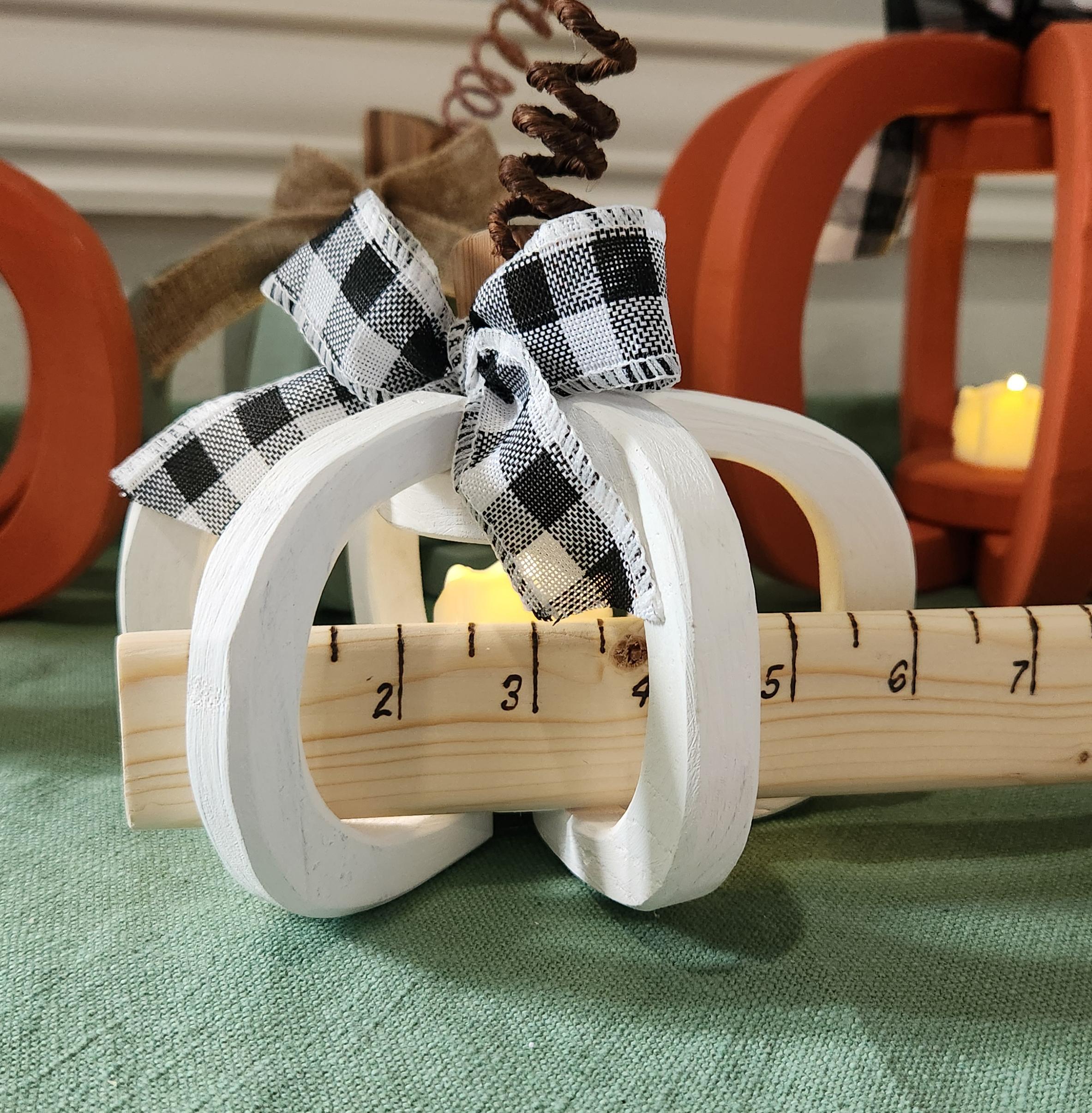 Mini Pumpkin 6 inches wide Mini Pumpkin 6 inches wide